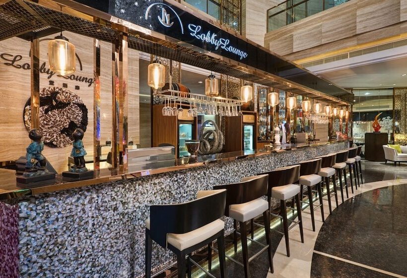 Hotel Crowne Plaza Shanghai Noah Square, An Ihg