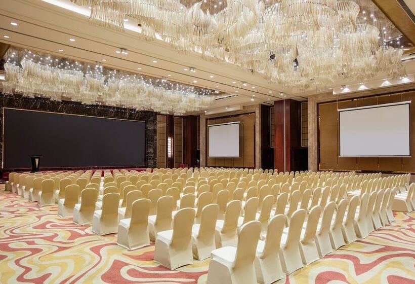 فندق Crowne Plaza Shaoxing By Ihg