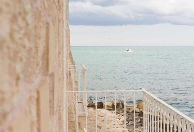 Отель Don Ferrante