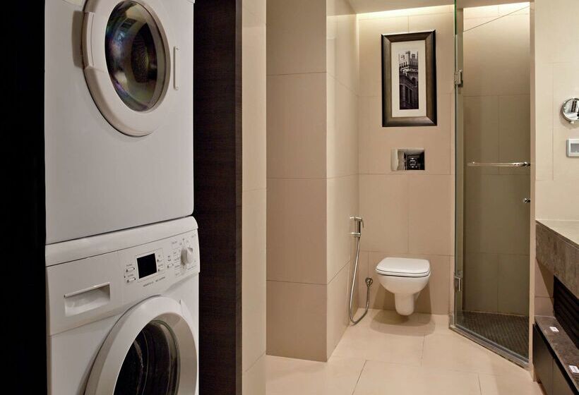 فندق Doubletree Suites By Hilton Bengaluru Outer Ring Road