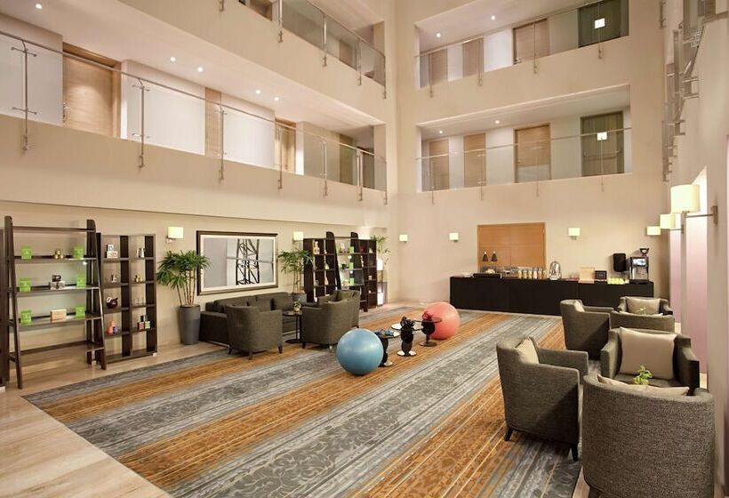 فندق Doubletree Suites By Hilton Bengaluru Outer Ring Road