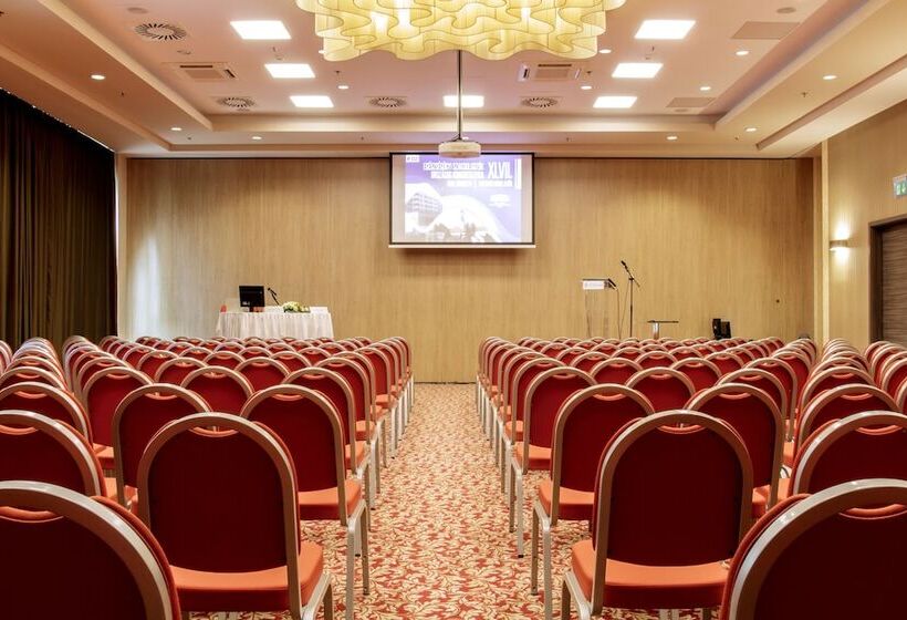 Eto Park Hotel Business & Stadium