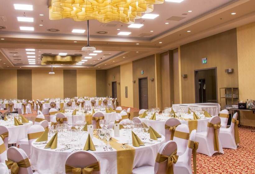 Eto Park Hotel Business & Stadium