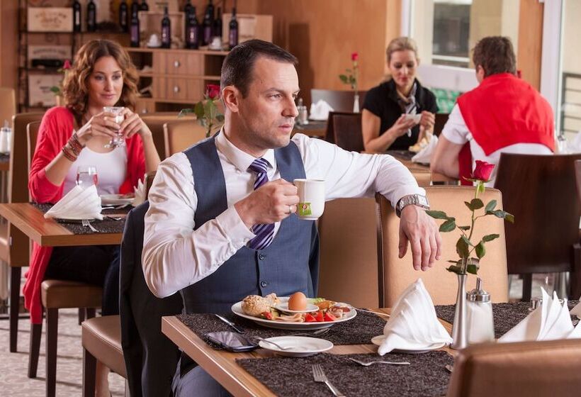 Eto Park Hotel Business & Stadium