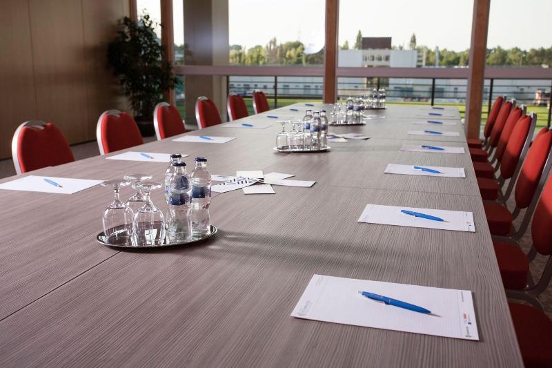 Eto Park Hotel Business & Stadium