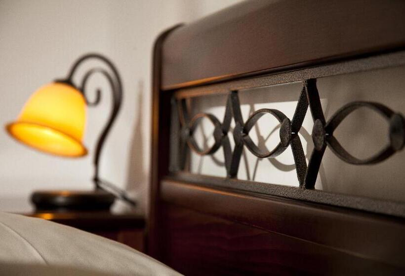 Filoxenia Hotel Monemvasia