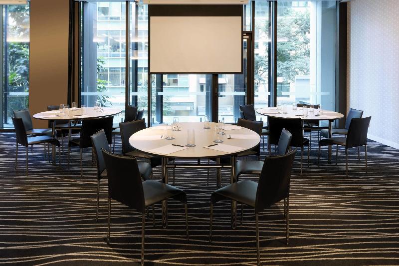 هتل Four Points By Sheraton Brisbane