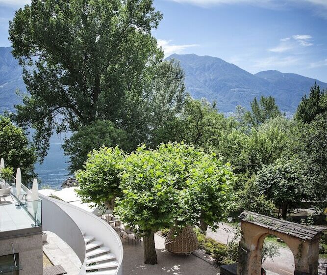 هتل Giardino Lago