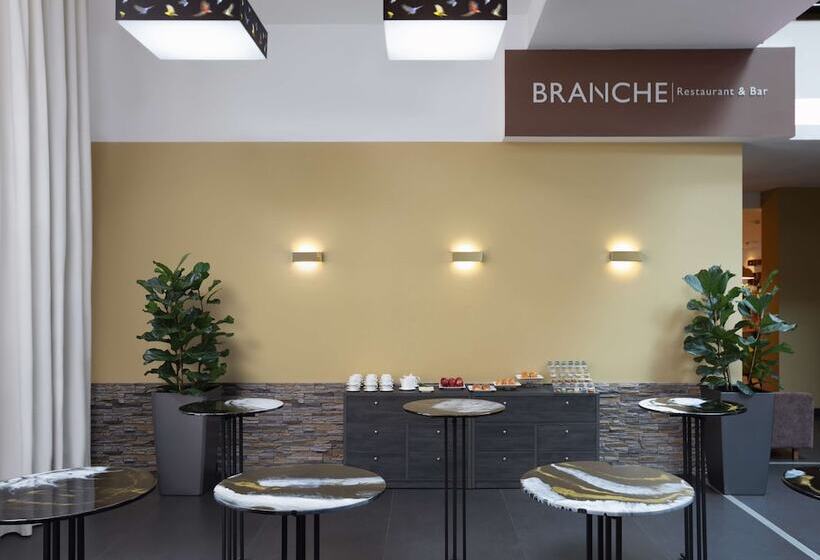 Отель Golden Tulip Rosa Khutor