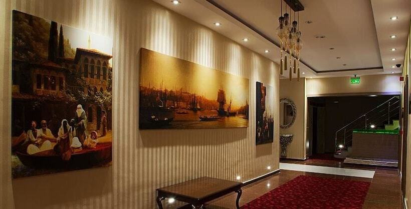 Hotel Grand Corner Boutique