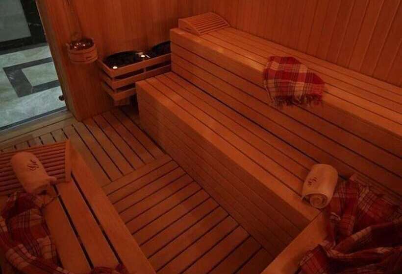 Hotel Grand Corner Boutique