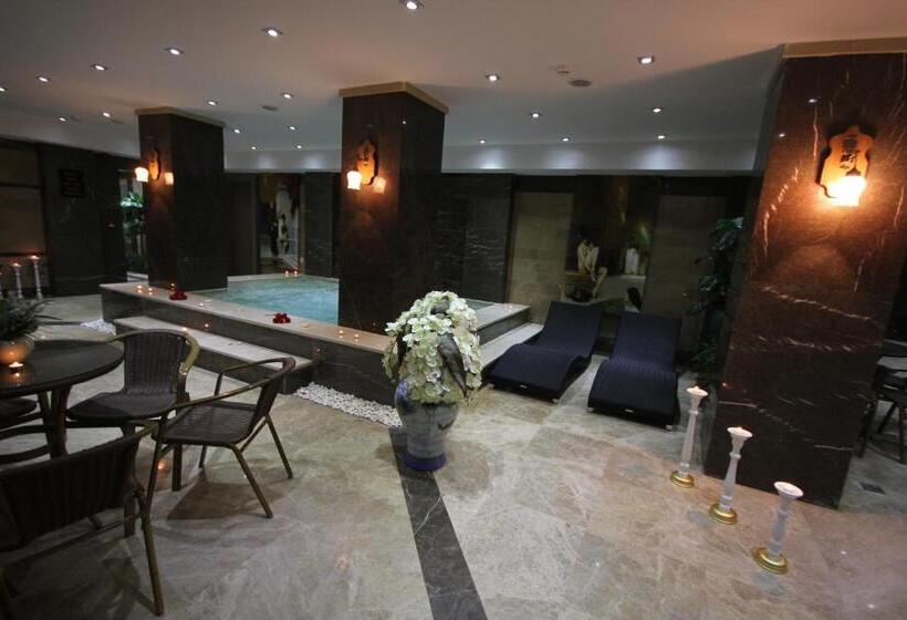 Hotel Grand Corner Boutique