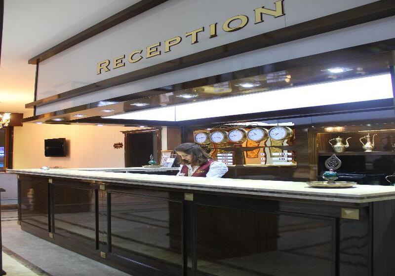 Hotel Grand Corner Boutique