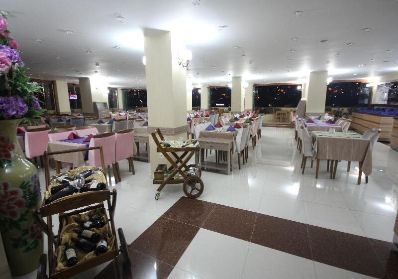 Hotel Grand Corner Boutique