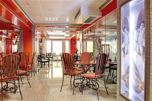 هتل Grand Pier  Old Town