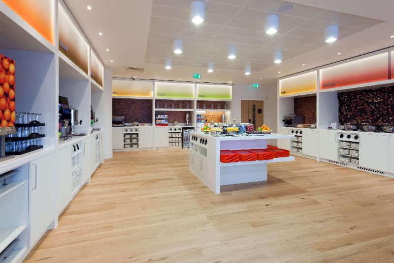 هتل Hampton By Hilton London Gatwick Airport