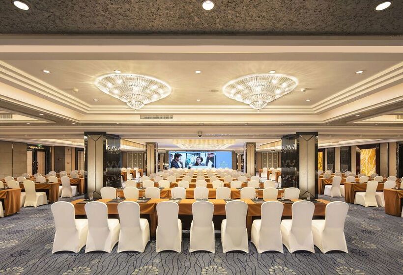 호텔 Hilton Foshan