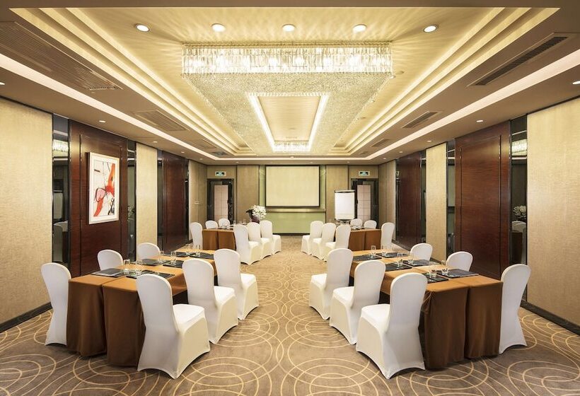 호텔 Hilton Foshan