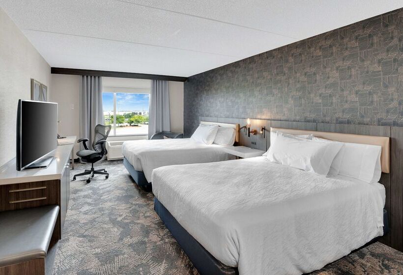 בית מלון כפרי Hilton Garden Inn Toronto/brampton