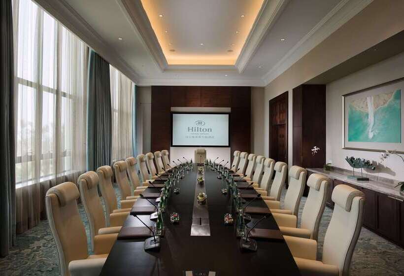 בית מלון כפרי Hilton Haikou Meilan