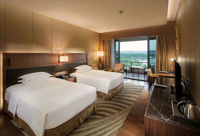 Hotel Hilton Wuhan Optics Valley