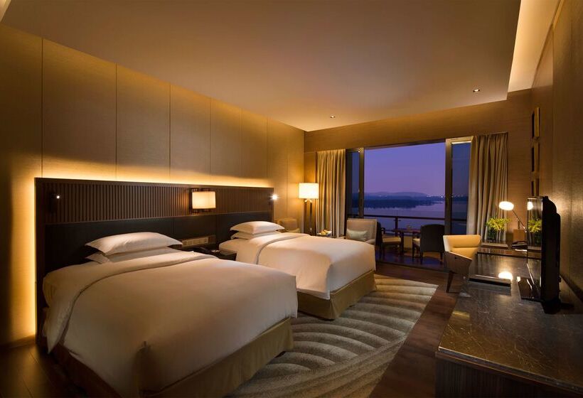 Hotel Hilton Wuhan Optics Valley