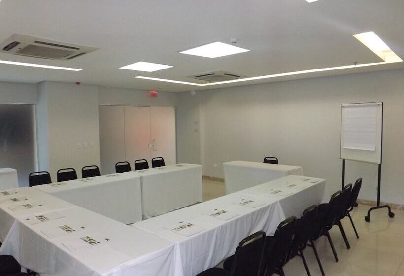 فندق Holiday Inn Express Belem Ananindeua, An Ihg