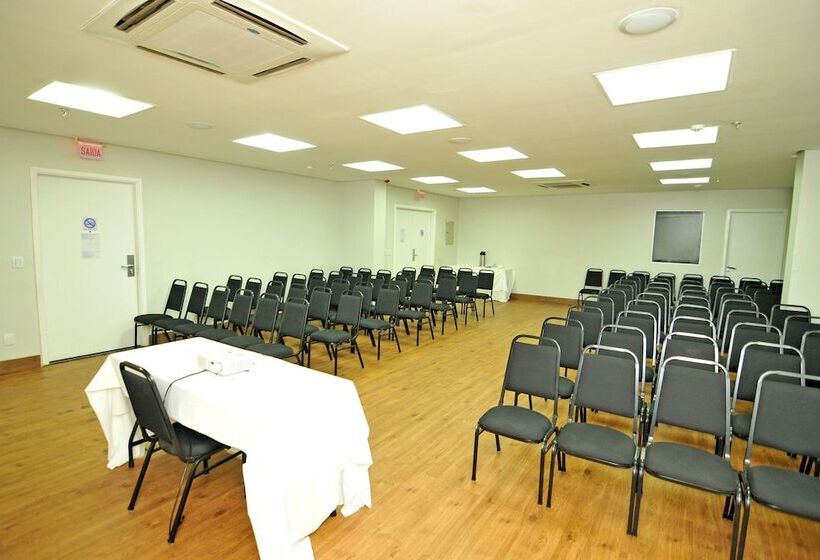 فندق Holiday Inn Express Belem Ananindeua, An Ihg