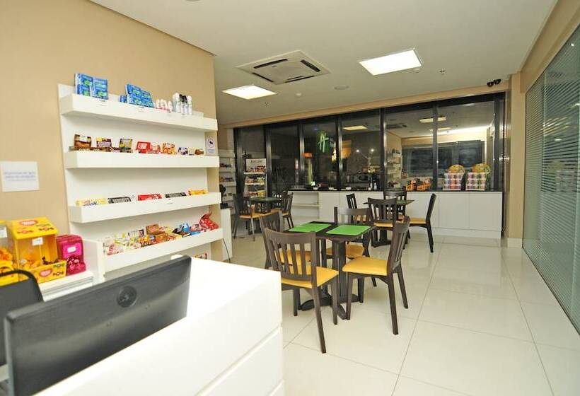 فندق Holiday Inn Express Belem Ananindeua, An Ihg