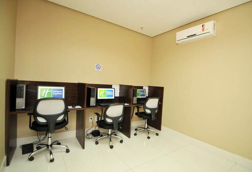 فندق Holiday Inn Express Belem Ananindeua, An Ihg