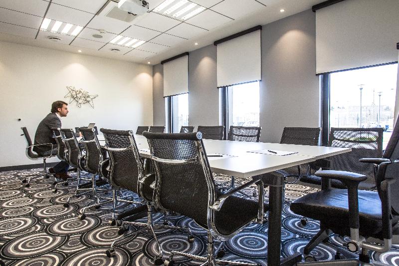 בית מלון כפרי Holiday Inn Express Dijon, An Ihg