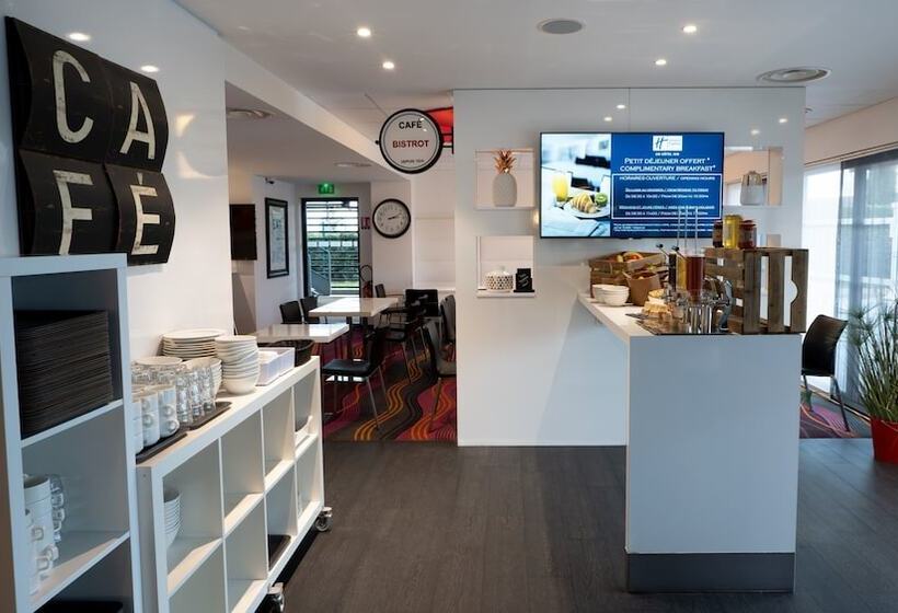 בית מלון כפרי Holiday Inn Express Dijon, An Ihg