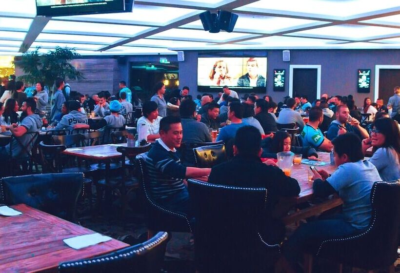 호텔 Holiday Inn Warwick Farm, An Ihg