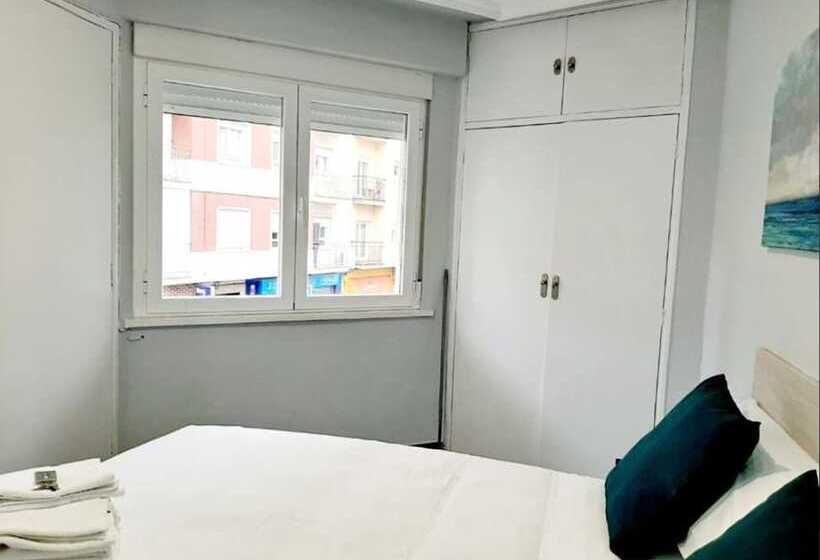 فندق Hostal Lucia By Gaiarooms