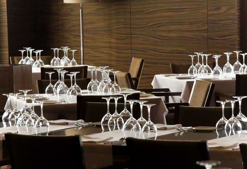 Отель Hyatt Hyderabad Gachibowli