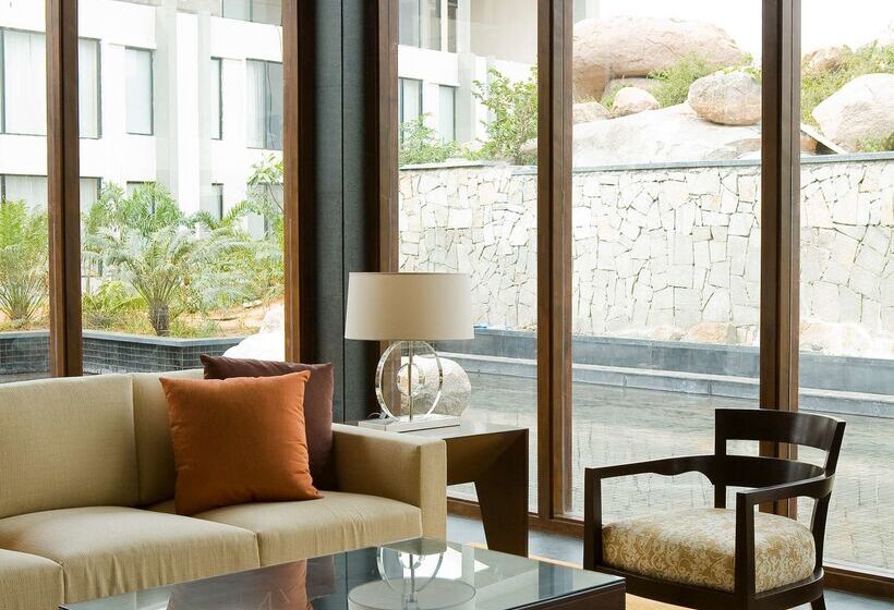 Отель Hyatt Hyderabad Gachibowli