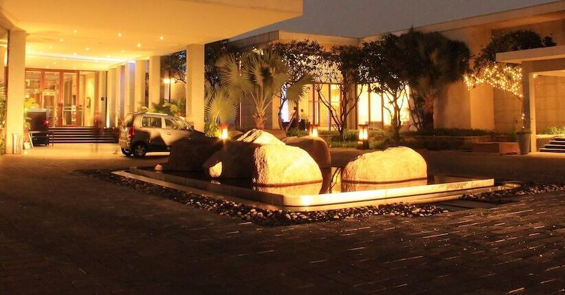 Отель Hyatt Hyderabad Gachibowli