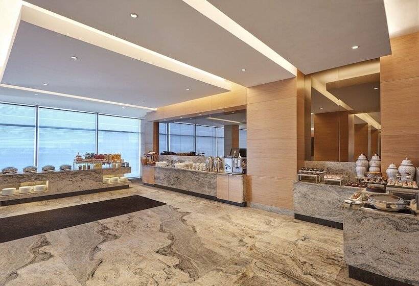 هتل Hyatt Regency Chennai