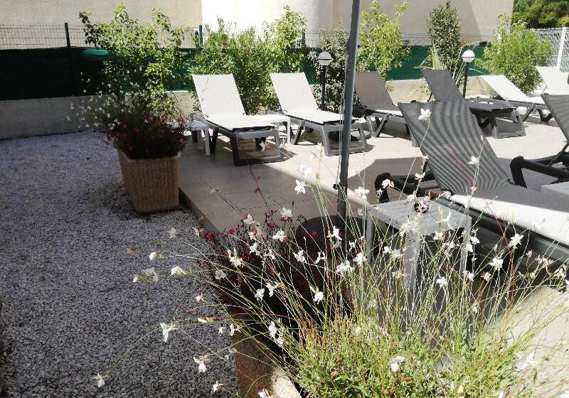 فندق Ibis Budget Hyères