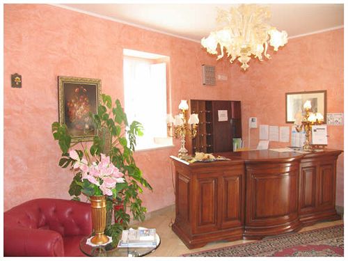 酒店 La Dimora Del Cardinale