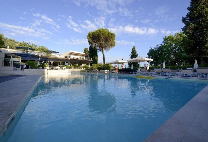 ホテル La Villa Resort