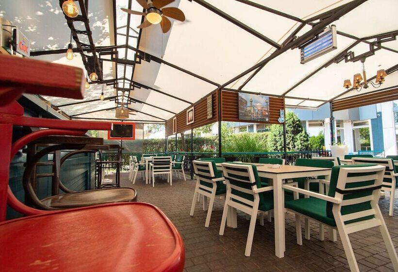 בית מלון כפרי Best Western Plus Lido