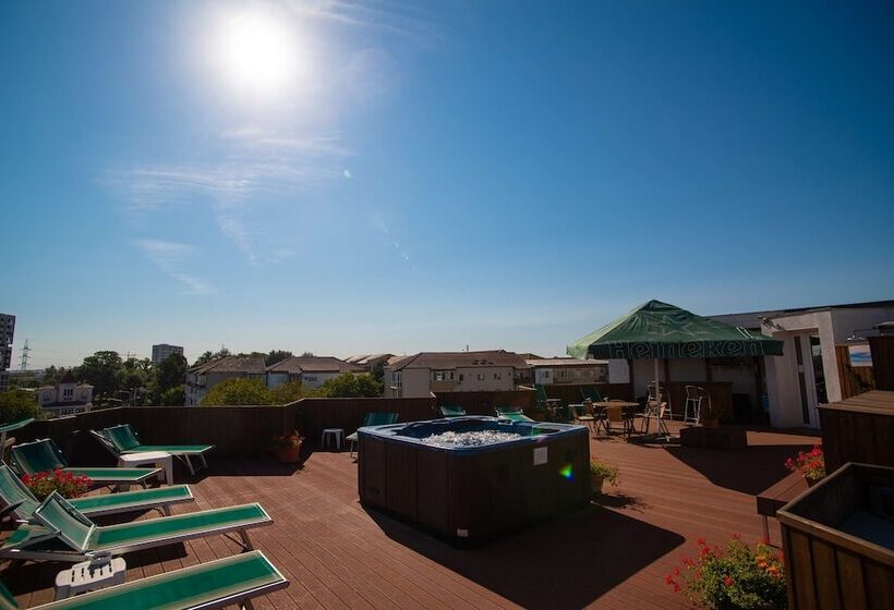 בית מלון כפרי Best Western Plus Lido