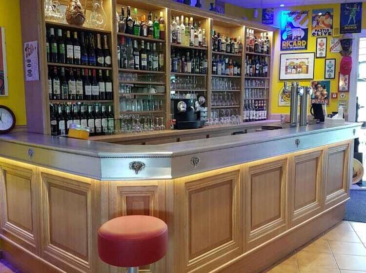 فندق Logis Hôtel Corintel Bordeaux Est