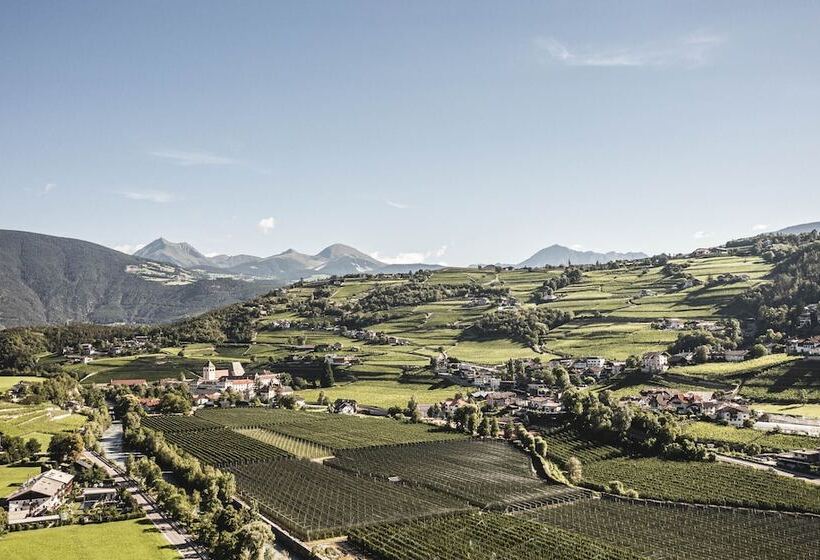 בית מלון כפרי Lowenhof