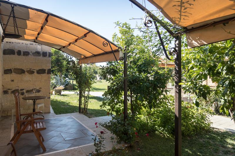 בית מלון כפרי Maison Tresnuraghes