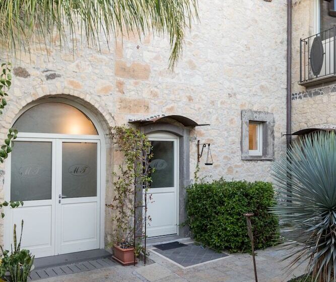 בית מלון כפרי Maison Tresnuraghes