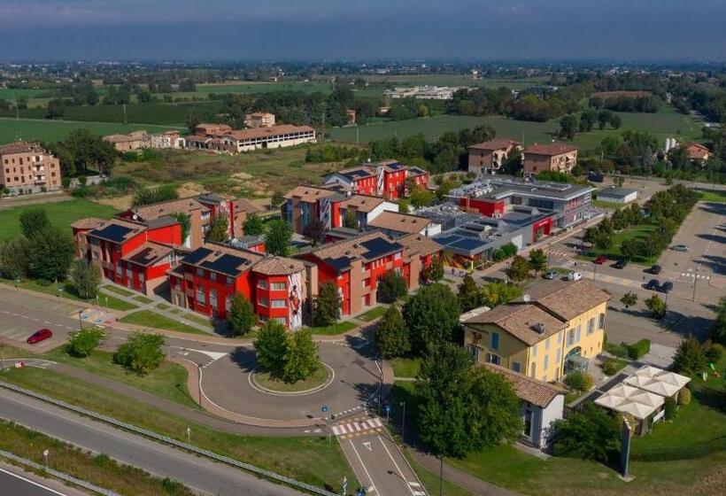 호텔 Maranello Village