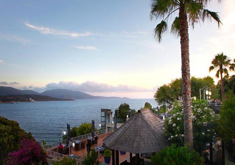 酒店 Marinca & Spa