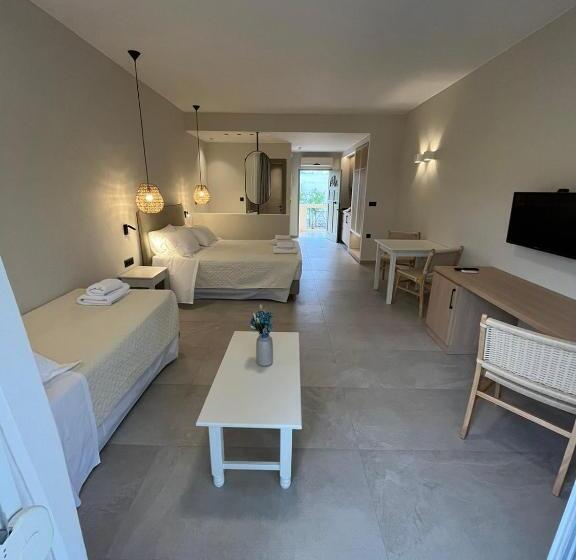 בית מלון כפרי Mediterranean Sea Top Floor